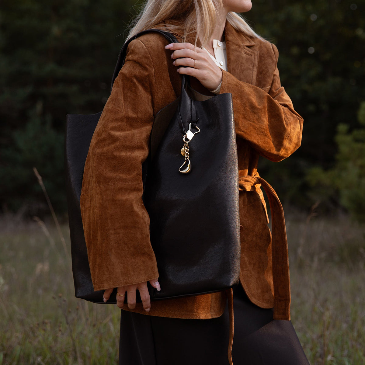 Dolce Vita ACCESSORIES | Auguste Black Stella Tote